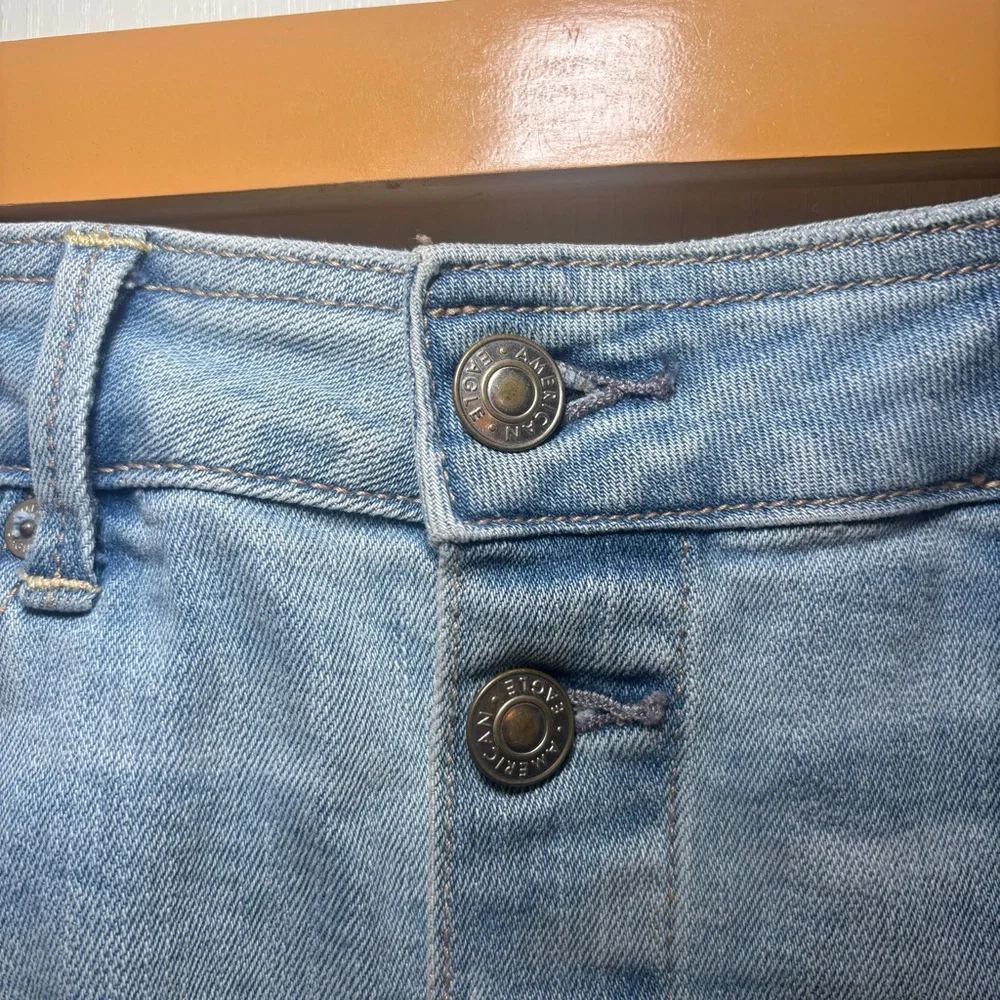 AE  Button‎ Front High Waisted Denim Mini Skirt Super Stretch Blue Sz8 Western - Picture 6 of 7
